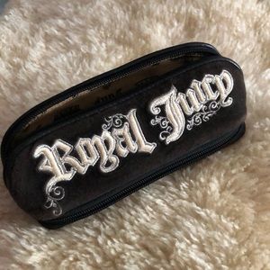 Royal Juicy Couture